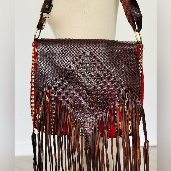 Vintage Kilim Moroccan Shoulder bag with leather fringe - Picture 4 of 8